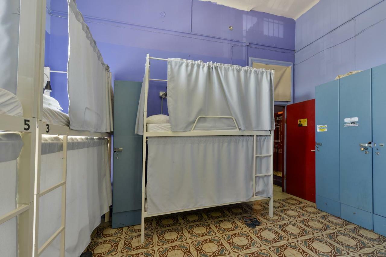 Caravan Hostel Tel Aviv By Roger Age 18-45 Exterior photo
